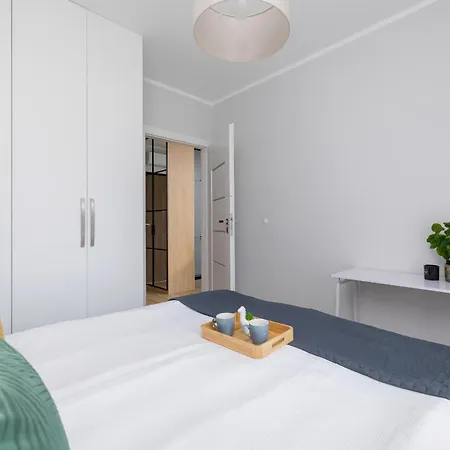 Elegancki W Krakowie Z Klimatyzacja I Dostepem Do Silowni By Renters 아파트