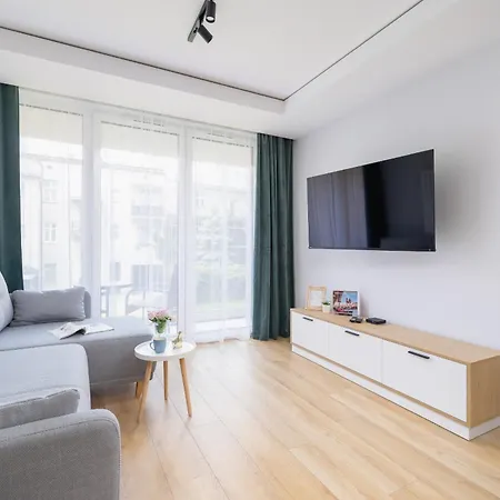 Elegancki W Krakowie Z Klimatyzacja I Dostepem Do Silowni By Renters 아파트 *