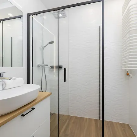 公寓 Elegancki W Krakowie Z Klimatyzacja I Dostepem Do Silowni By Renters 克拉科夫